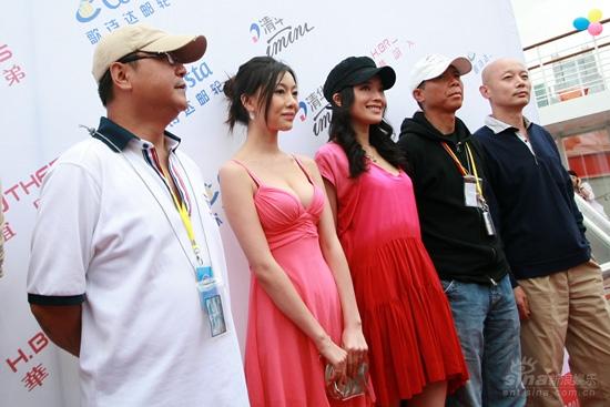 fengxiaogangnewpicreparto1